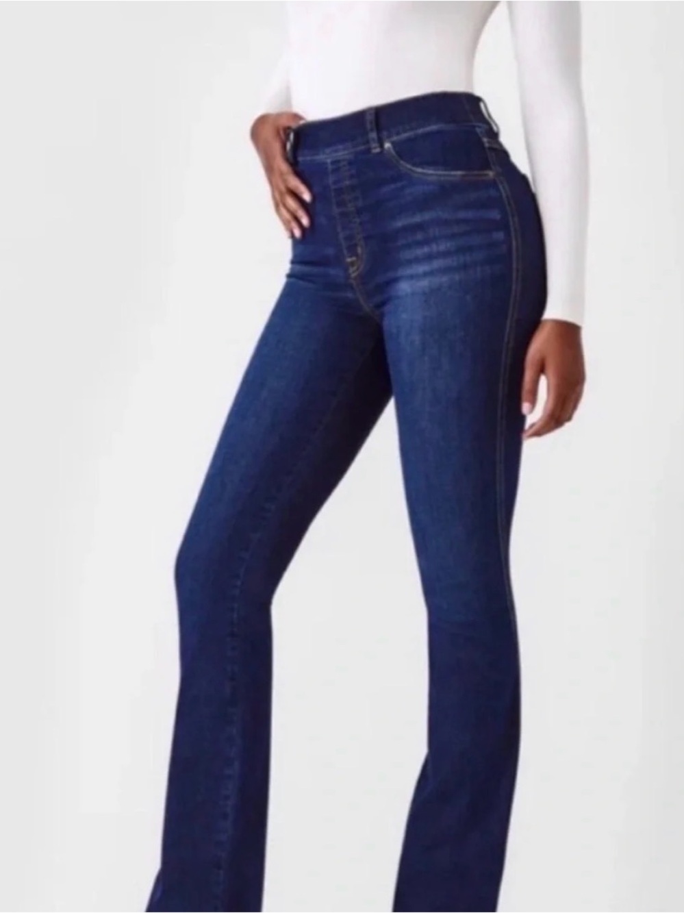 NWT! SPANX High-Rise Flare Jeans Midnight Shade Medium